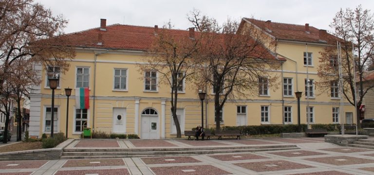 Biblioteka 768x360